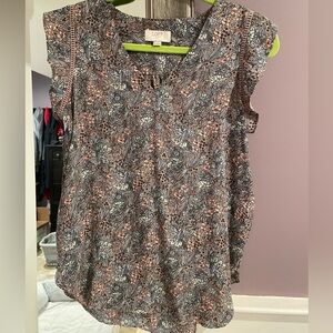 LOFT flutter sleeve floral short sleeve blouse
